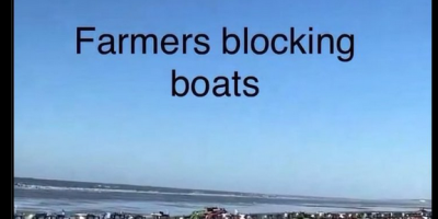 not show tractors ‘blocking boats’ at Dover